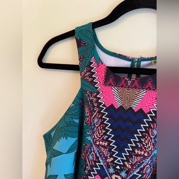 Gianni Bini Teal and Pink Patterned Dress *NEW WITH TAGS* - Picture 6 of 12